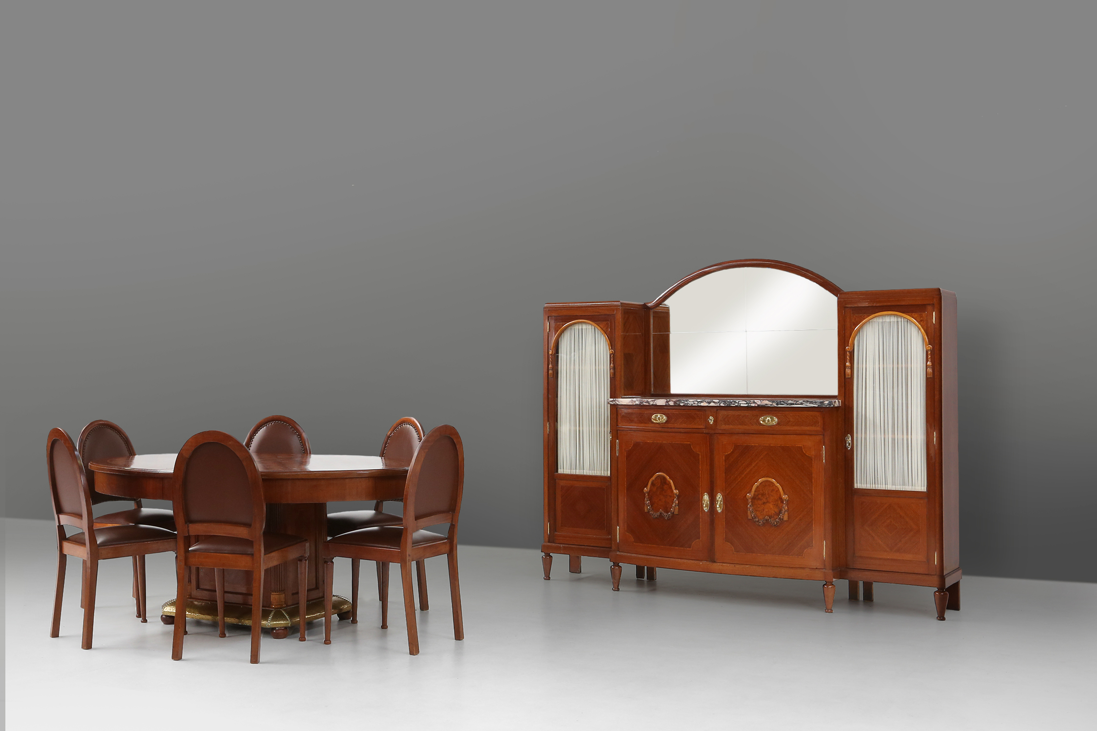 Art Deco dining table by De Coene 1930thumbnail